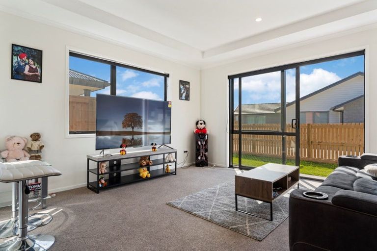 Photo of property in 8 Friesian Way, Papamoa, 3118