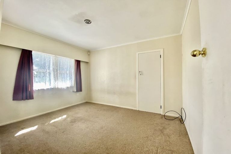 Photo of property in 22 Rollerson Street, Papakura, 2110