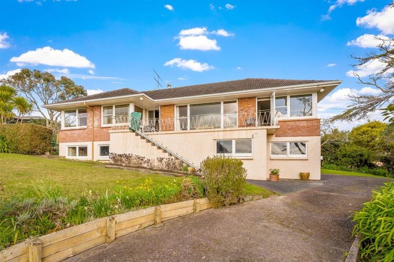 Photo of property in 491 Beach Road, Murrays Bay, Auckland, 0630