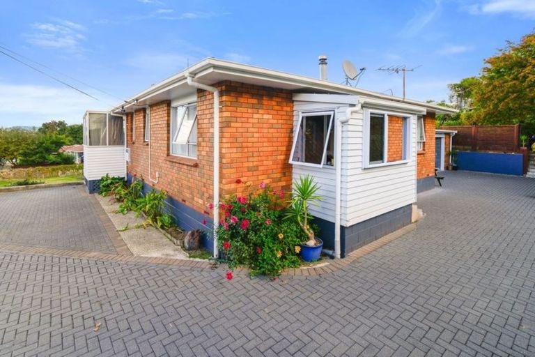 Photo of property in 50 Turner Drive, Western Heights, Rotorua, 3015