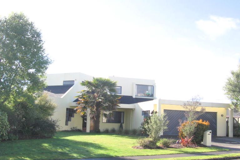 Photo of property in 3 Longwood Place, Harrowfield, Hamilton, 3210