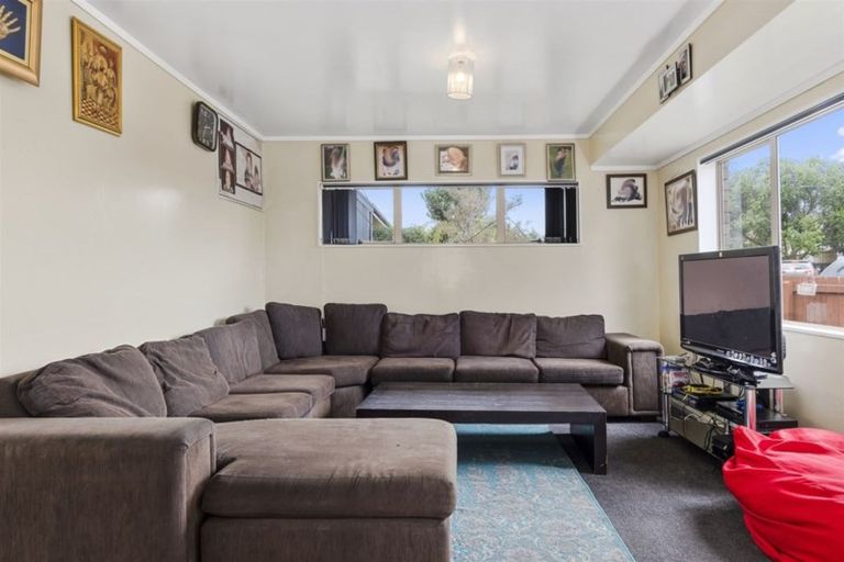 Photo of property in 9a Portland Street, Welcome Bay, Tauranga, 3112