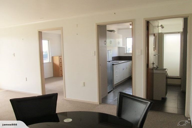 Photo of property in 20 Haseler Crescent, Howick, Auckland, 2014