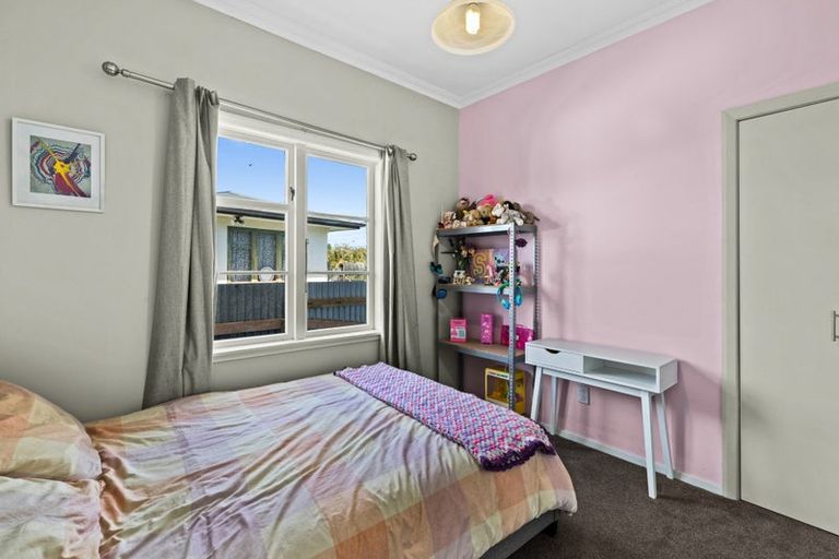 Photo of property in 44 Coverdale Street, Onekawa, Napier, 4110