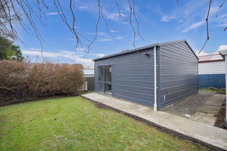 Photo of property in 52 Cargill Street, Waikiwi, Invercargill, 9810