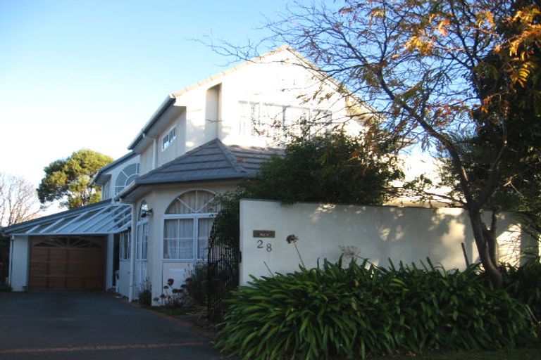 Photo of property in 28 Puriri Street, Woburn, Lower Hutt, 5010
