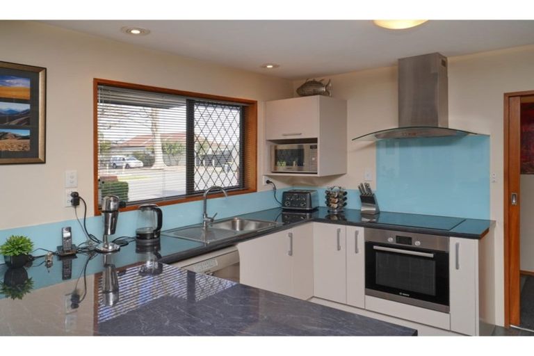 Photo of property in 46 Leacroft Street, Bishopdale, Christchurch, 8053