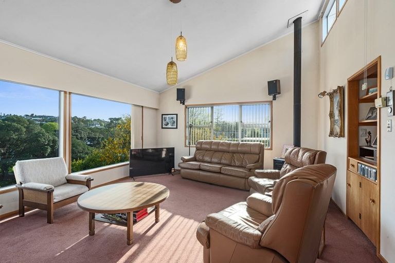 Photo of property in 7a Waiake Street, Torbay, Auckland, 0630