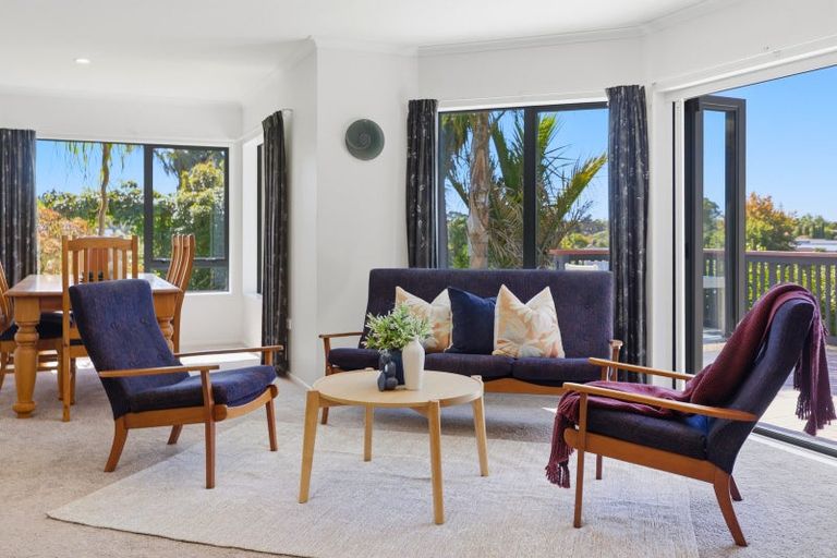 Photo of property in 15 Ashgrove Place, Ohauiti, Tauranga, 3112