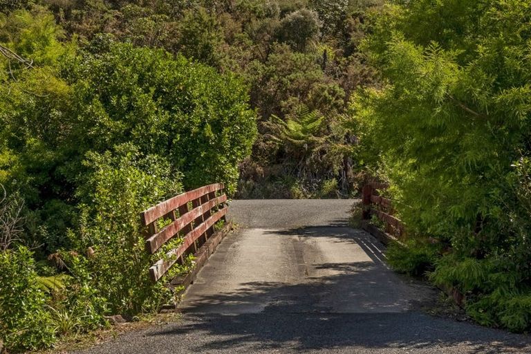 Photo of property in 180 Silverstream Falls Row, Whenuakite, Whitianga, 3591