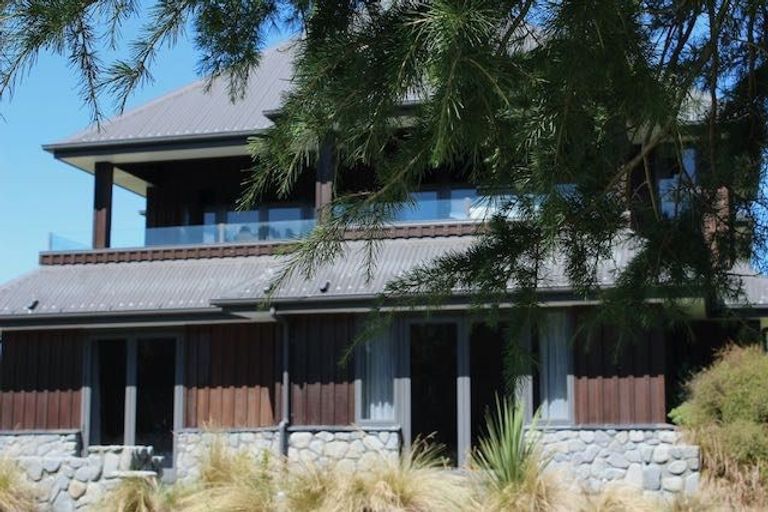 Photo of property in 623 Coleridge Road, Windwhistle, Hororata, 7572