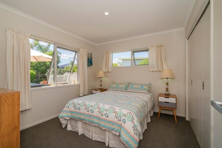 Photo of property in 9 Wells Place, Whitianga, 3510