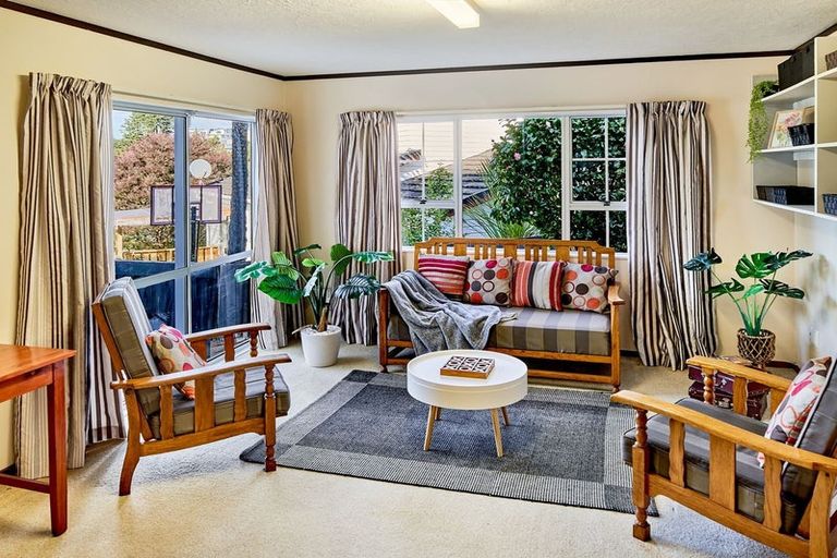 Photo of property in 4 Mclintock Street, Johnsonville, Wellington, 6037