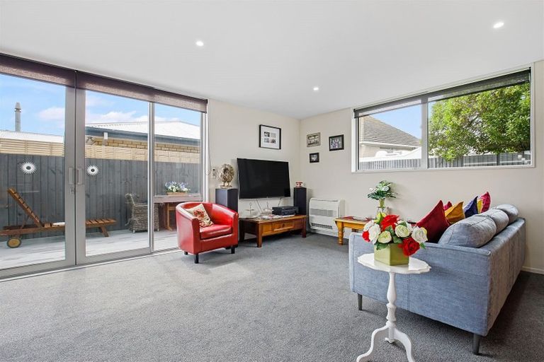 Photo of property in 24 Lonsdale Street, New Brighton, Christchurch, 8083