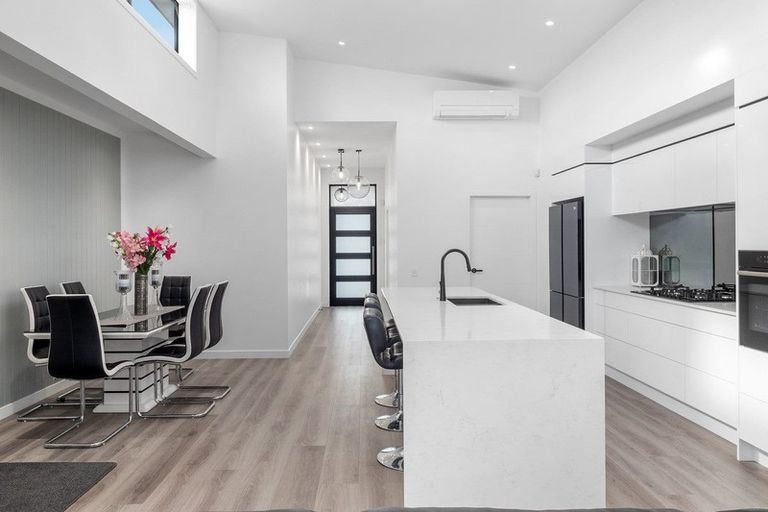 Photo of property in 6 Litsea Way, Papamoa Beach, Papamoa, 3118