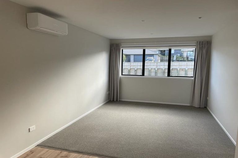 Photo of property in 2 Equine Way, Brookfield, 3110