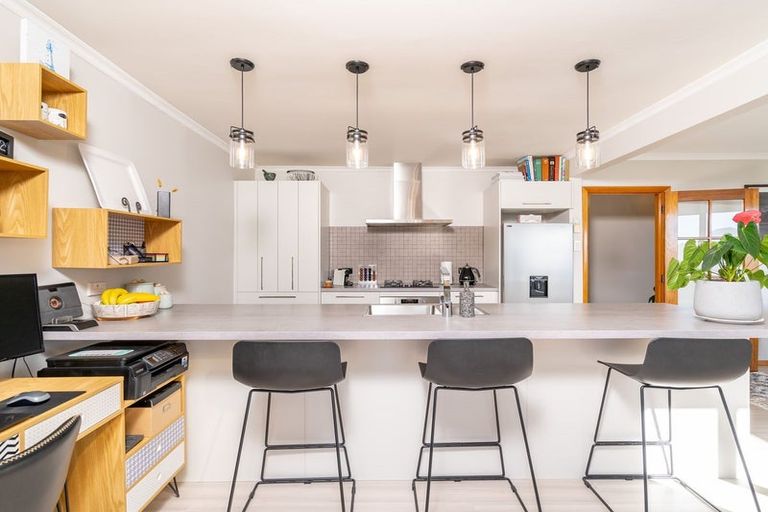 Photo of property in 104 Doon Street, Waverley, Dunedin, 9013