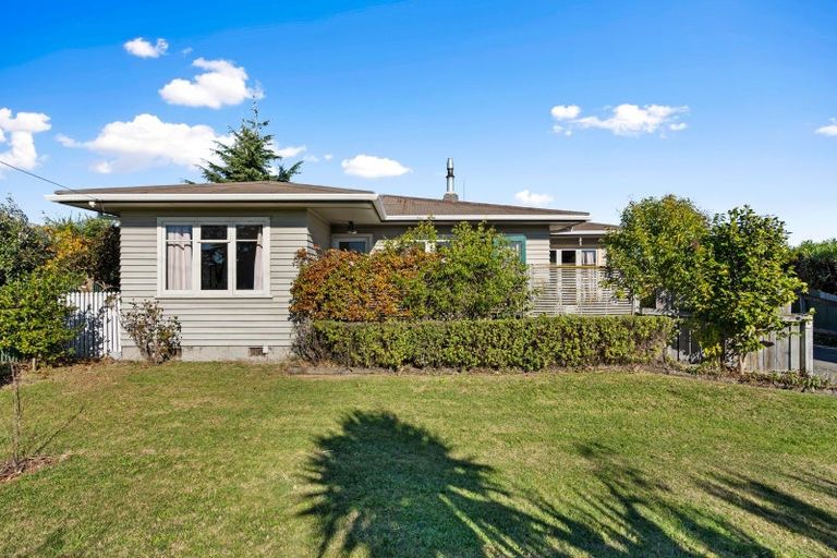 Photo of property in 7 Alexander Avenue, Onekawa, Napier, 4110