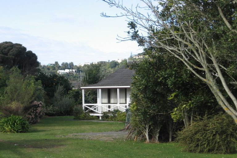 Photo of property in 22 Kauri Place, Tairua, 3508