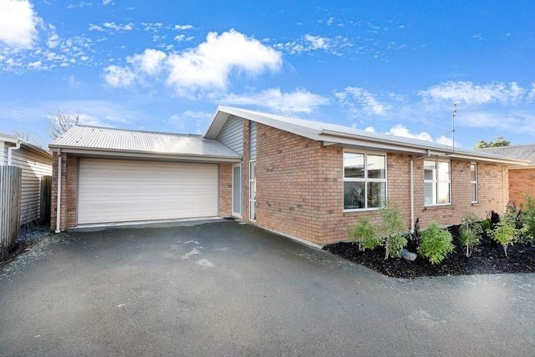 Photo of property in 115a Mackenzie Avenue, Woolston, Christchurch, 8023