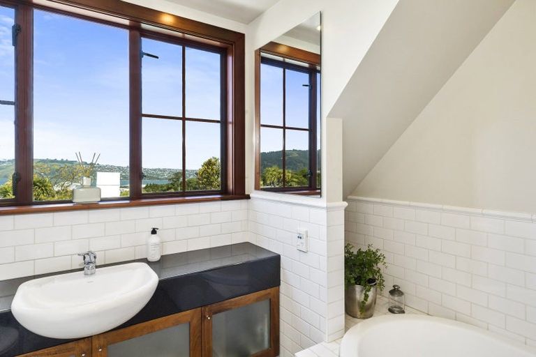 Photo of property in 19 Lothian Street, Maori Hill, Dunedin, 9010