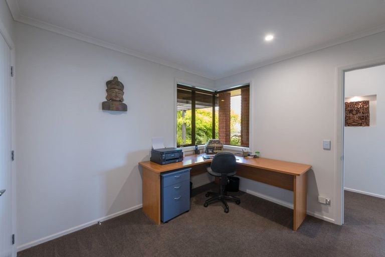 Photo of property in 5 Berkshire Place, Stoke, Nelson, 7011