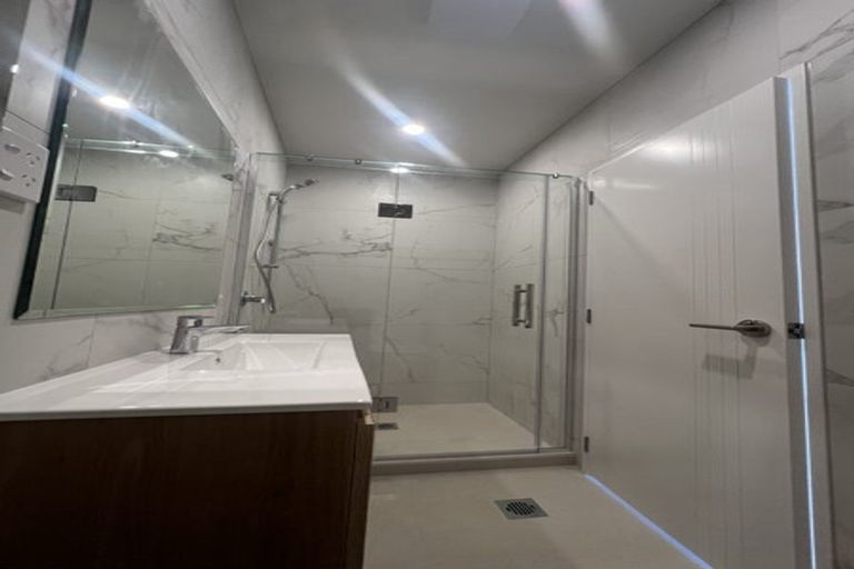 Photo of property in 15 Kerr Street, Devonport, Auckland, 0624