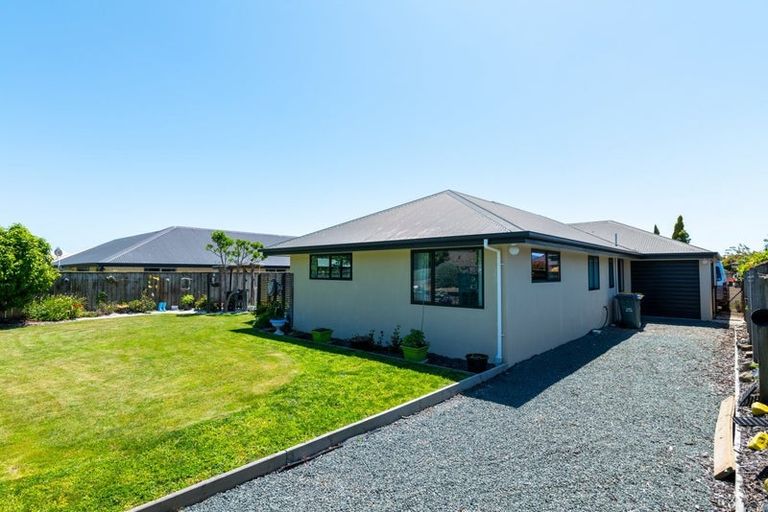 Photo of property in 15 Kendall View, Stoke, Nelson, 7011