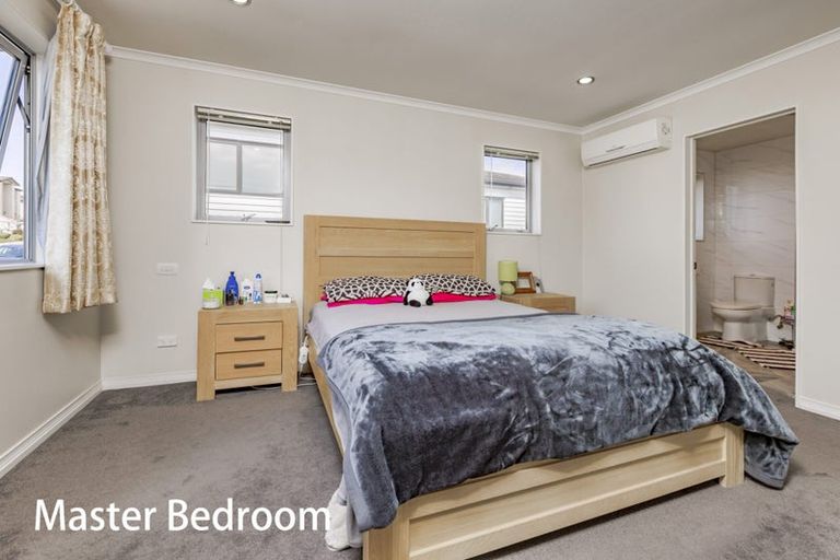 Photo of property in 3 Veneta Close, Flat Bush, Auckland, 2019