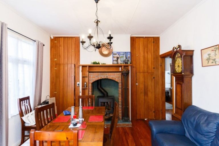 Photo of property in 7 Lyndhurst Street, Takaro, Palmerston North, 4412
