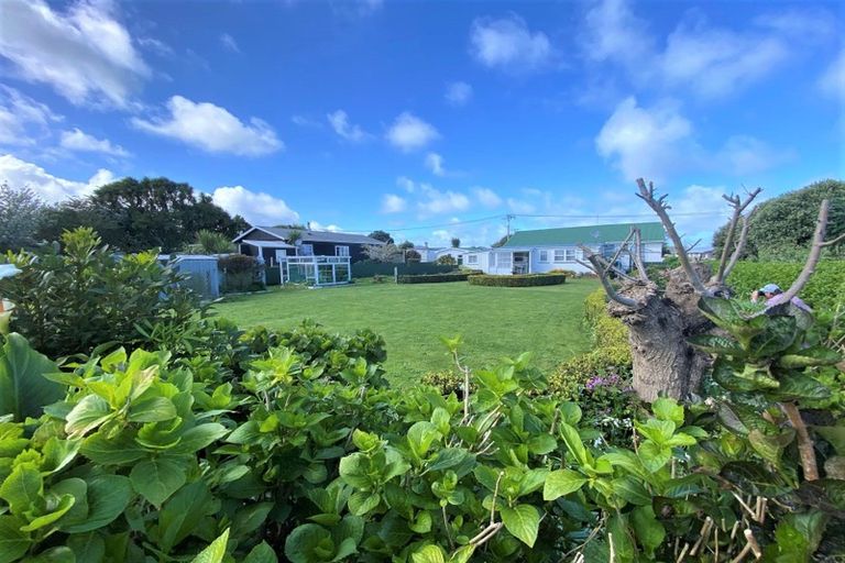 Photo of property in 49 Ngatai Street, Manaia, 4612