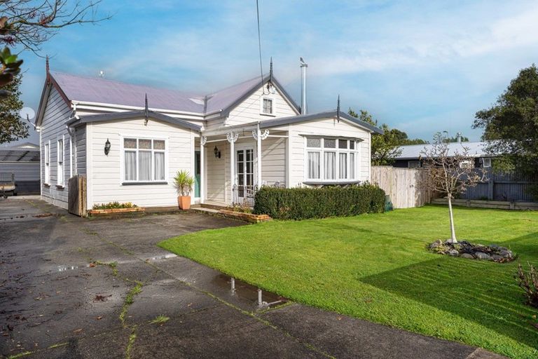 Photo of property in 3 Prince Street, Feilding, 4702