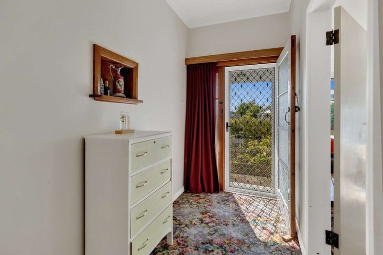 Photo of property in 10 William Street, Marton, 4710