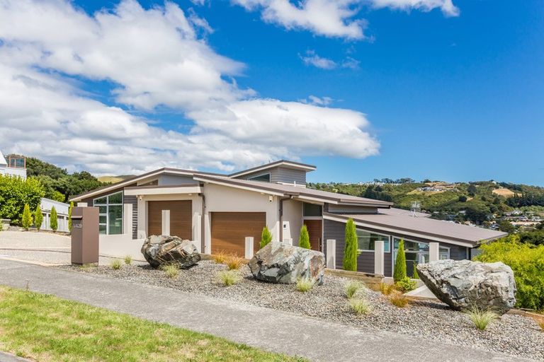 Photo of property in 1/42b James Cook Drive, Whitby, Porirua, 5024