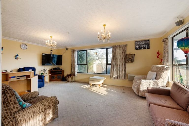 Photo of property in 130 Bower Avenue, New Brighton, Christchurch, 8083