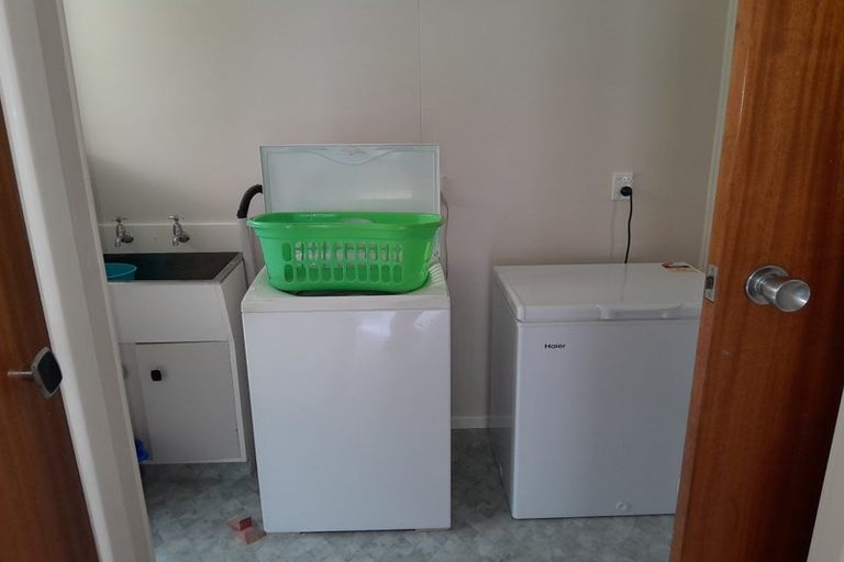 Photo of property in 29 Seddon Crescent, Whataupoko, Gisborne, 4010