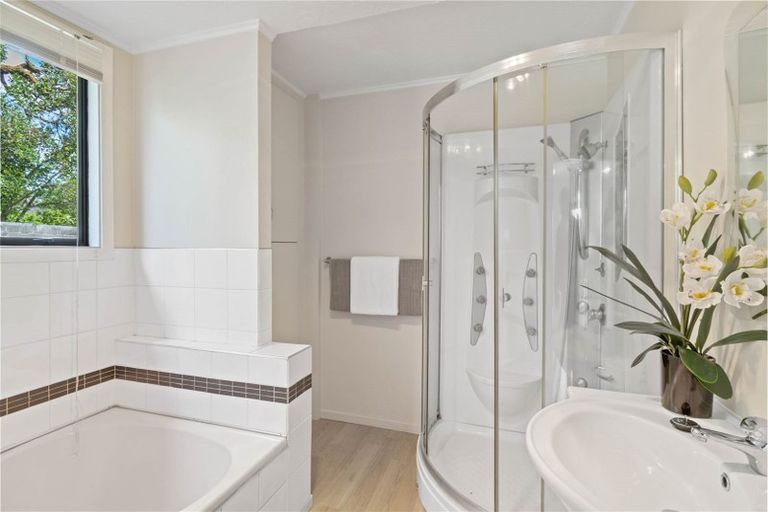 Photo of property in 2/113 Estuary Road, South New Brighton, Christchurch, 8062