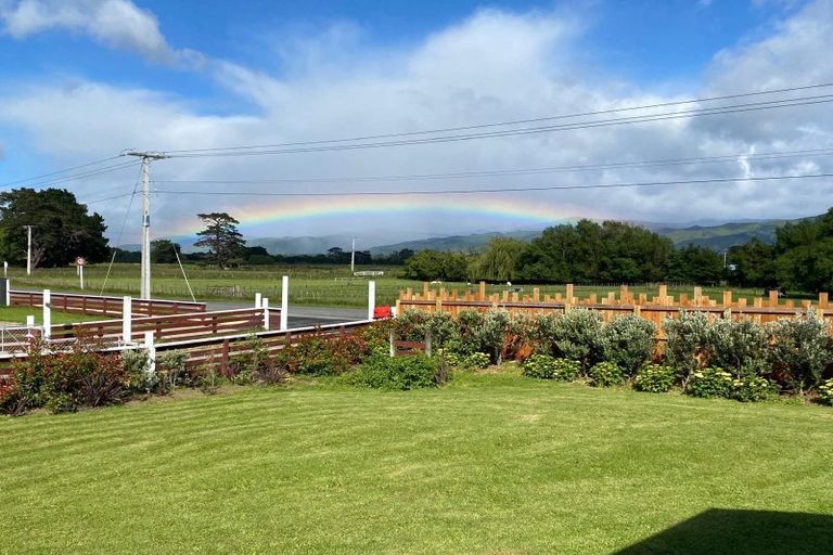 Photo of property in 131 Lincoln Road, Carterton, 5713