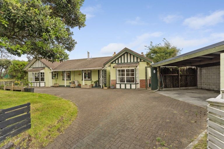Photo of property in 53 Tasman Road, Otaki Beach, Otaki, 5512