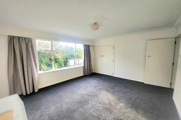 Photo of property in 27 Newcastle Street, Hampden, 9410