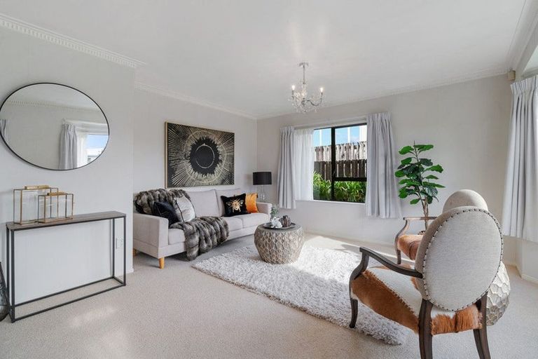 Photo of property in 1/27 King Edward Avenue, Papakura, 2110