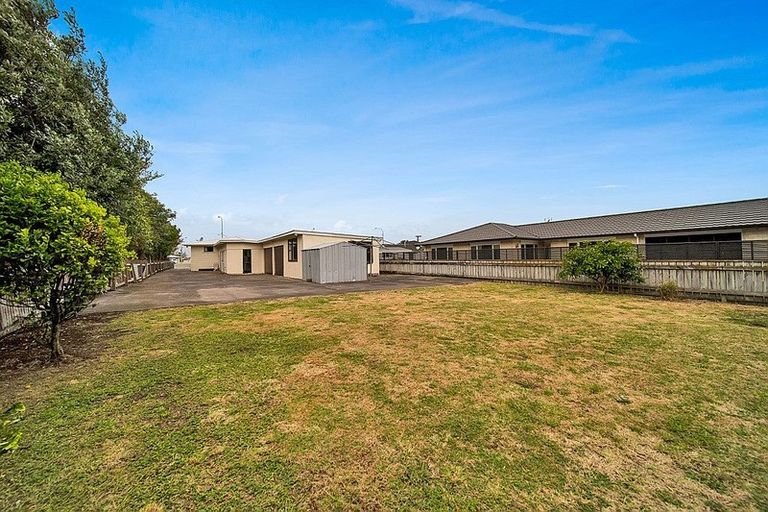Photo of property in 195 Waihi Road, Hawera, 4610