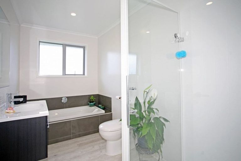 Photo of property in 17 Landsborough Drive, Darfield, 7571