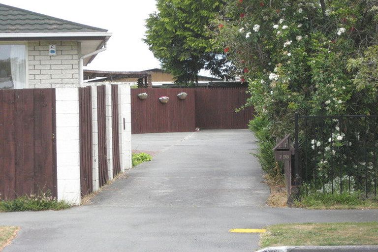 Photo of property in 1/29 Heathglen Avenue, Parklands, Christchurch, 8083