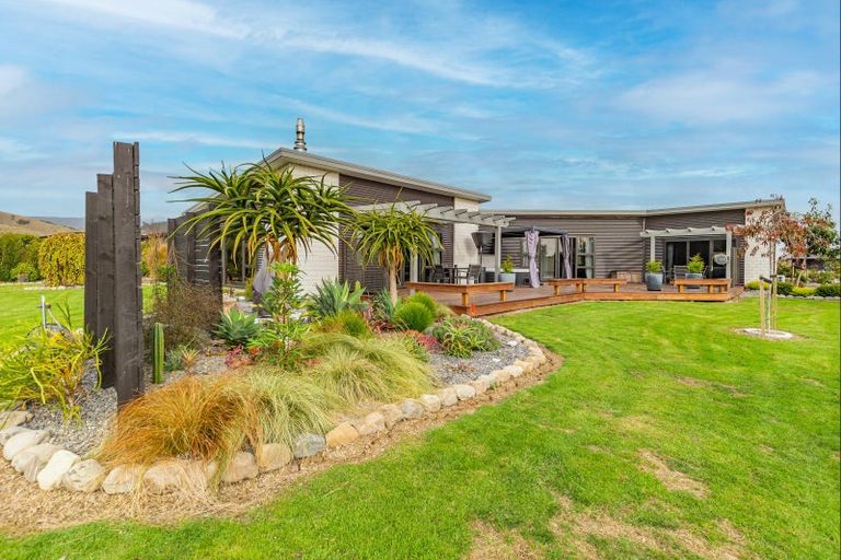 Photo of property in 134 Gladstone Road, Levin, 5571