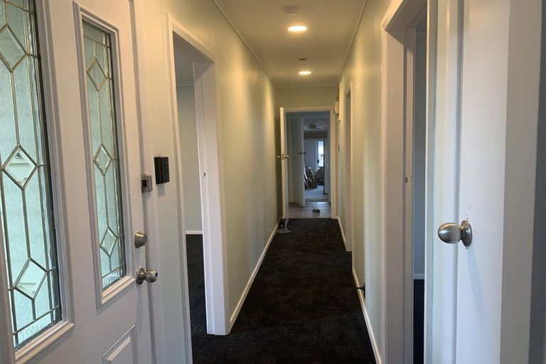 Photo of property in 120 Wainuiomata Road, Wainuiomata, Lower Hutt, 5014