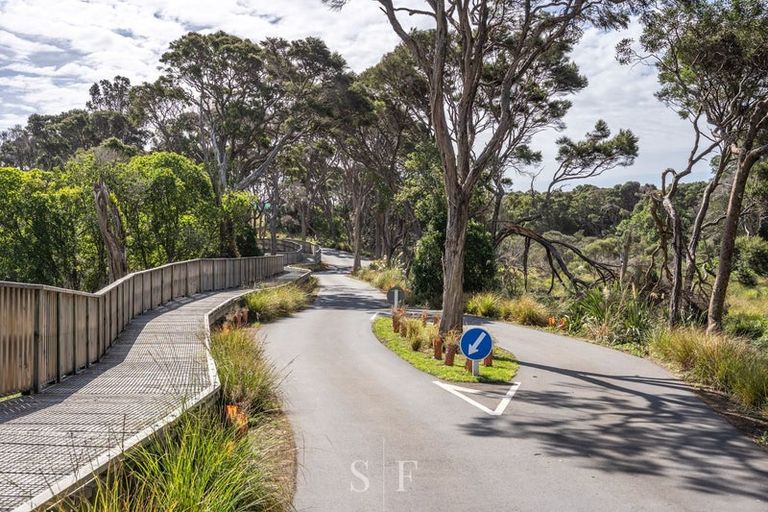 Photo of property in 48 Anderson Park Drive, Waikanae, 5036
