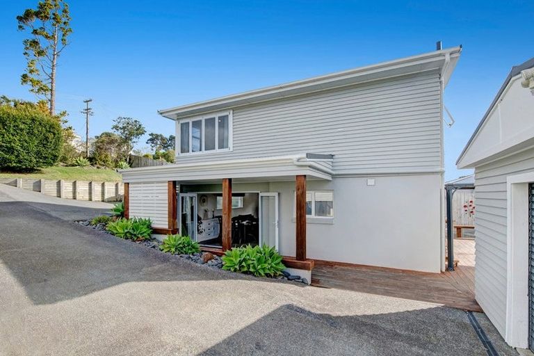 Photo of property in 6 Nelson Street, Helensville, 0800