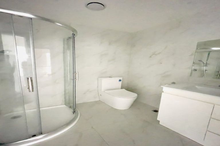 Photo of property in 127b Russell Road, Manurewa, Auckland, 2102