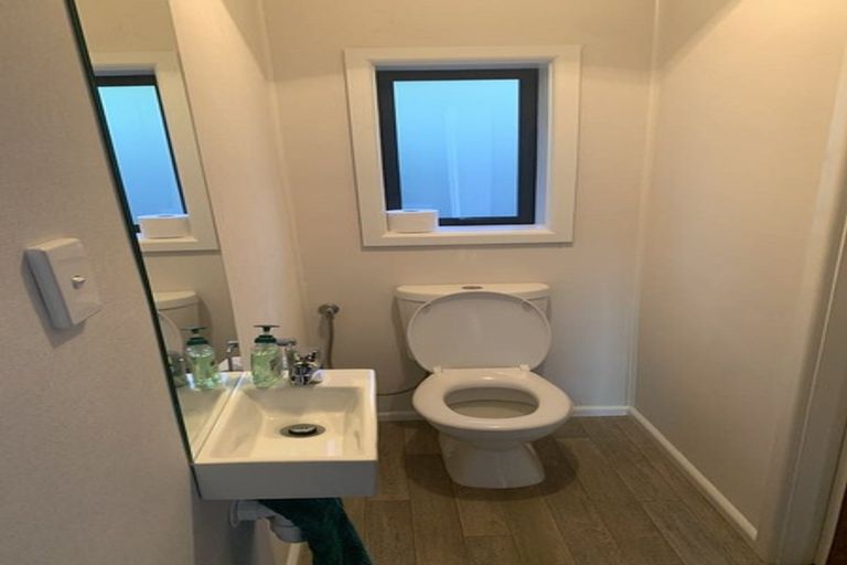 Photo of property in 10 Foster Terrace, Lyttelton, 8082